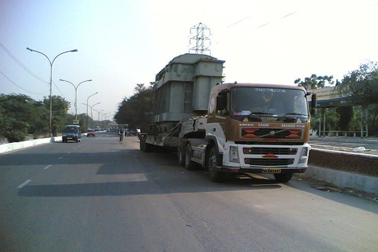 Индия готова увеличить пошлины на ввоз грузовых шин из Китая