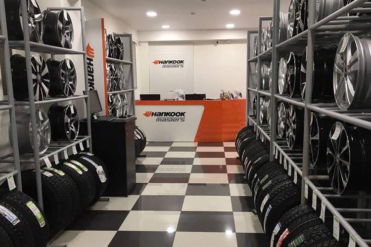 В Поволжье открылся первый магазин Hankook Masters