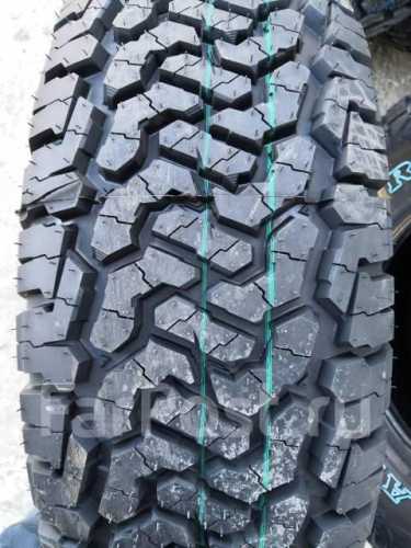 235/75R15 Comforser CF 1100 105 T TL